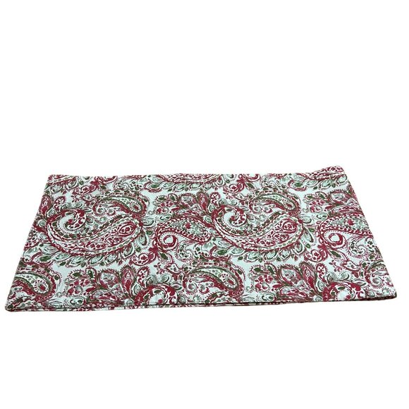 Christmas Holiday Red Paisley Print Table Runner 73 x 15 Dash Away Home - Picture 5 of 7